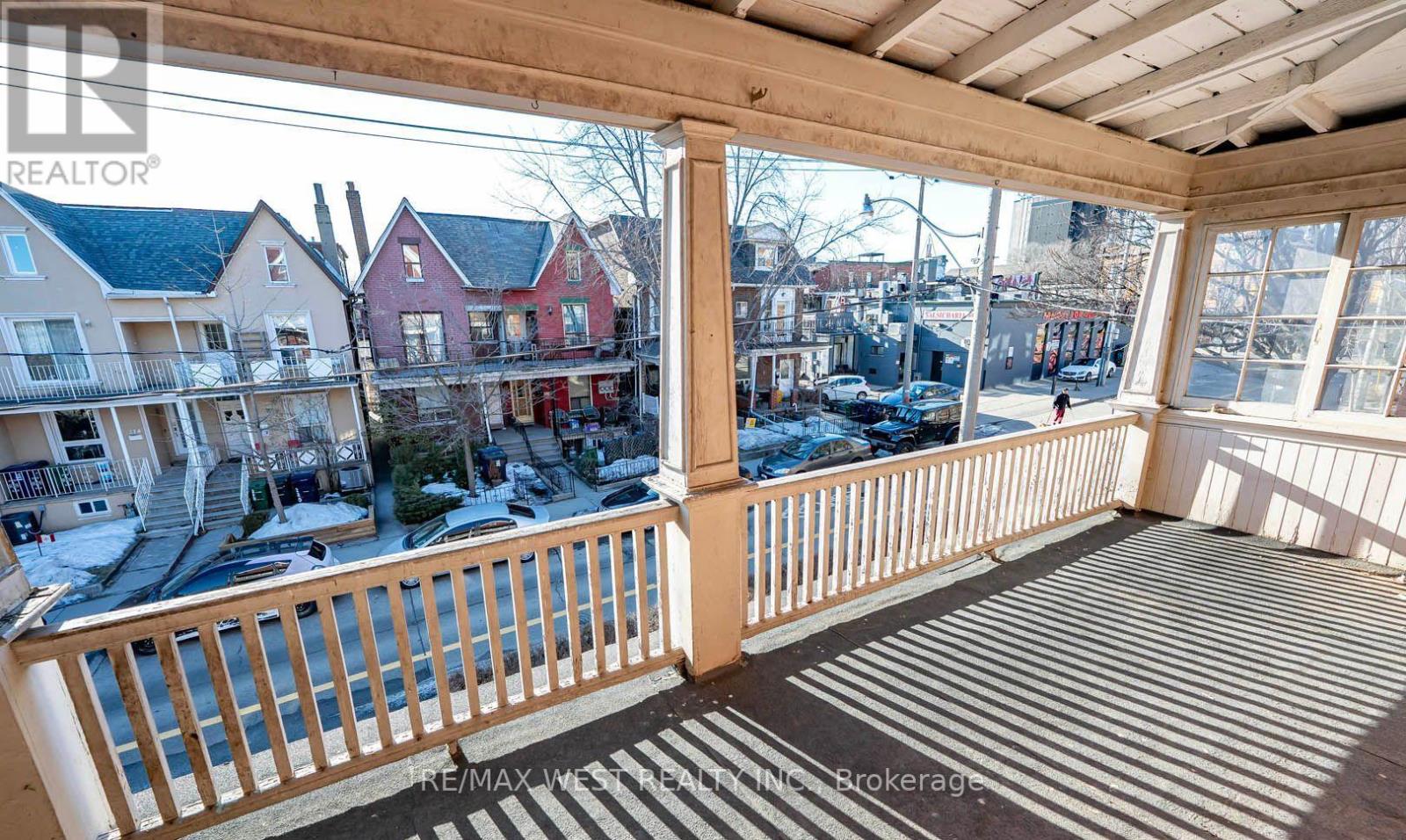 217 Gladstone Avenue Property Photo 35