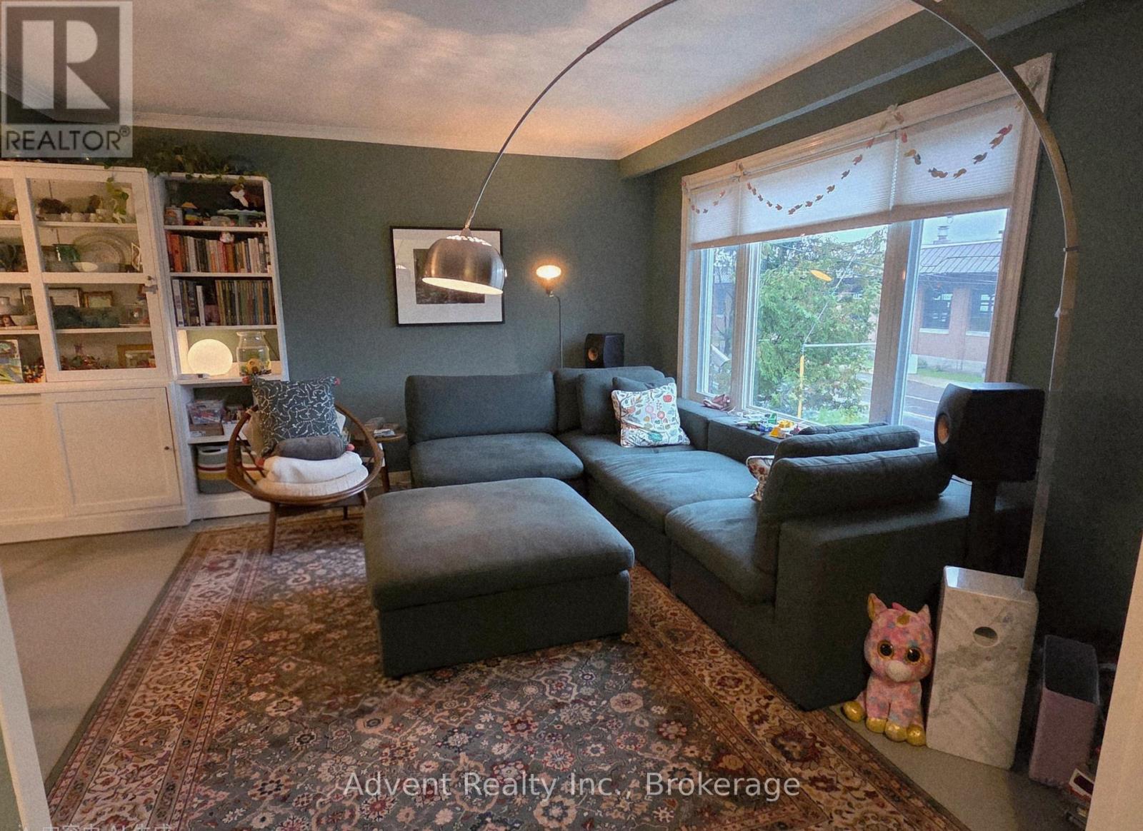 Upper - 800 Davenport Road Property Photo 1