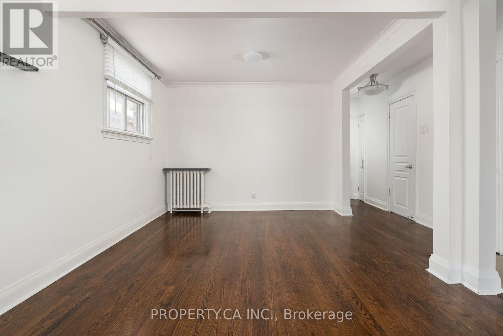 573 Northcliffe Boulevard Property Photo 12