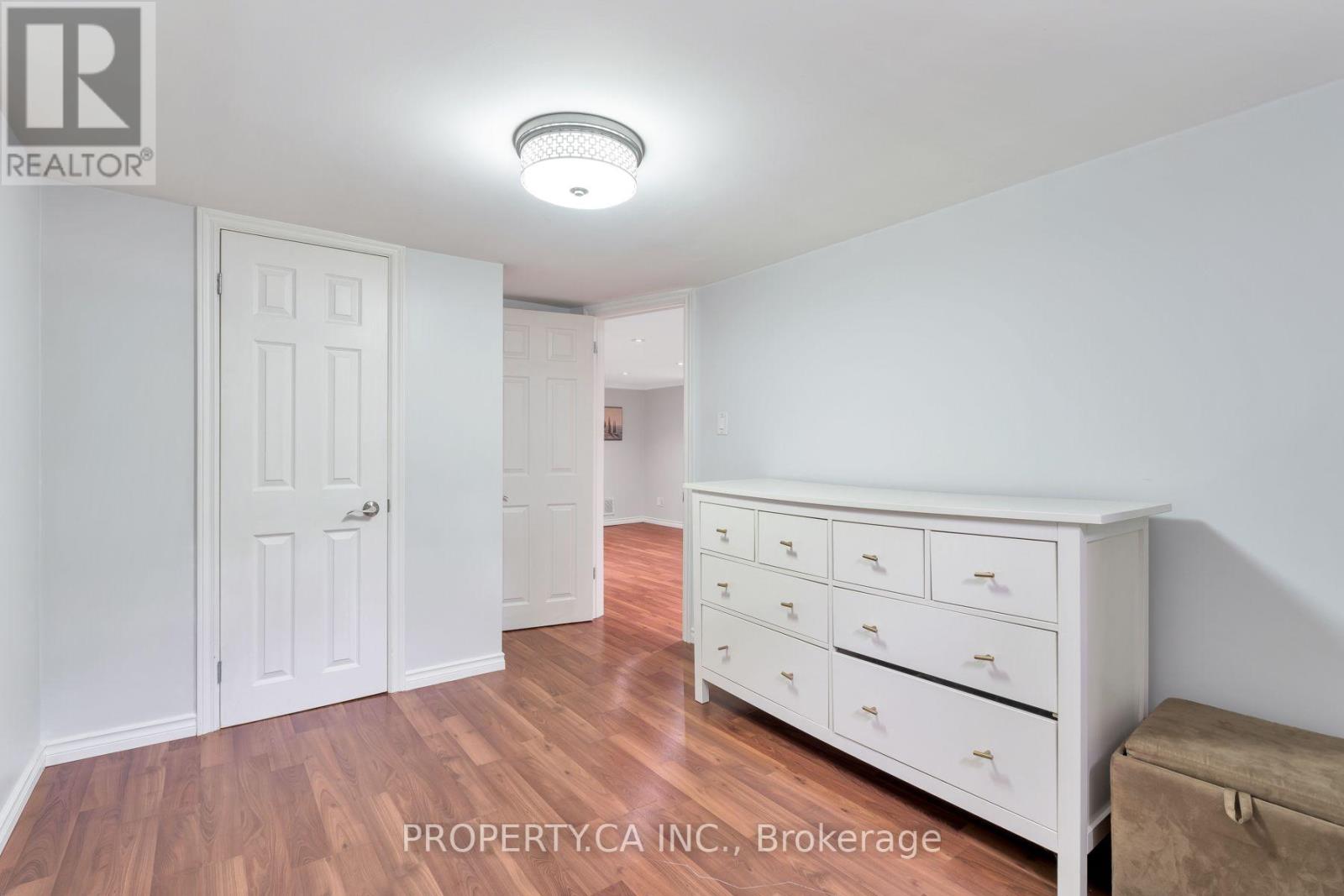 573 Northcliffe Boulevard Property Photo 25