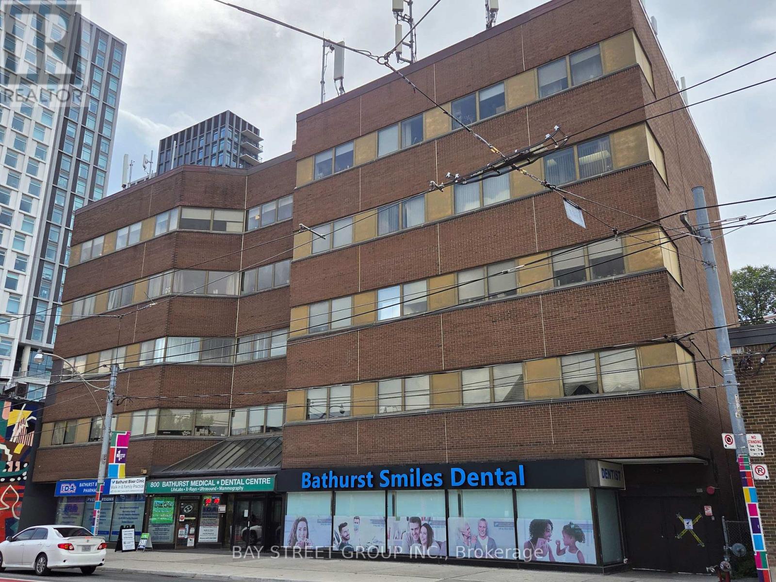 204 - 800 Bathurst Street Property Photo 2