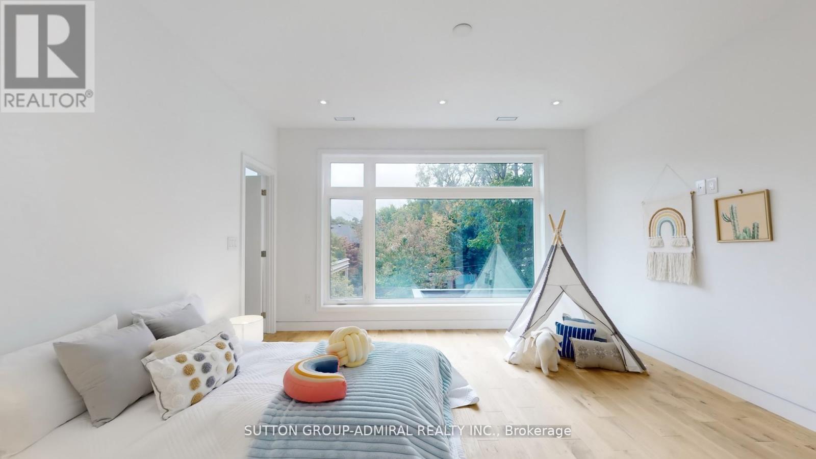 69 Elderwood Drive Property Photo 14