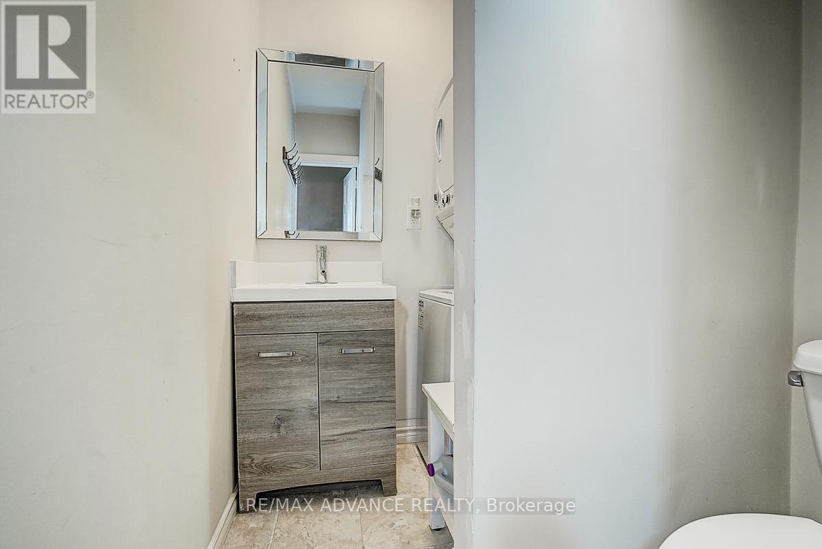 33 Castlefield Avenue Property Photo 20