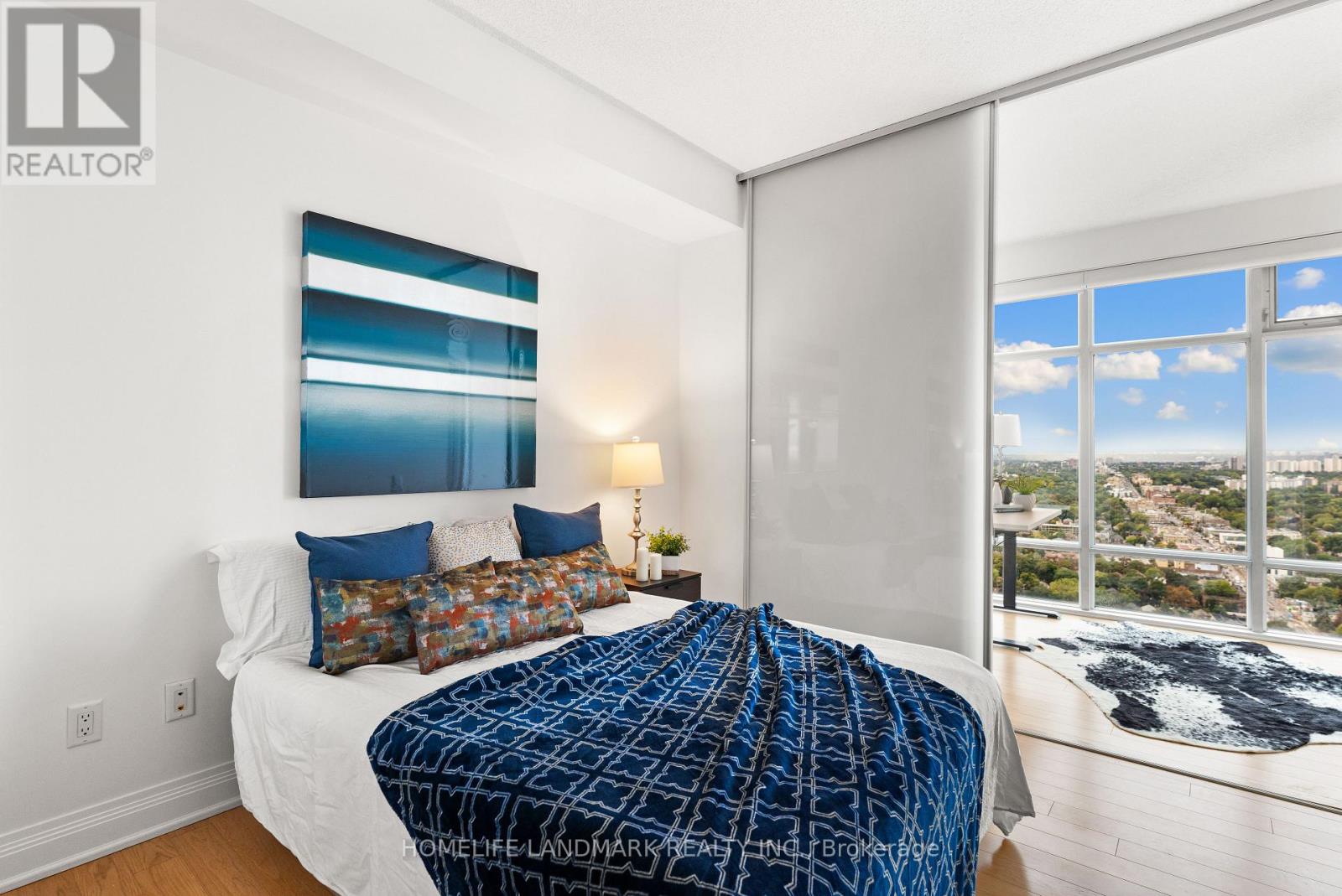 4508 - 2191 Yonge Street Property Photo 8