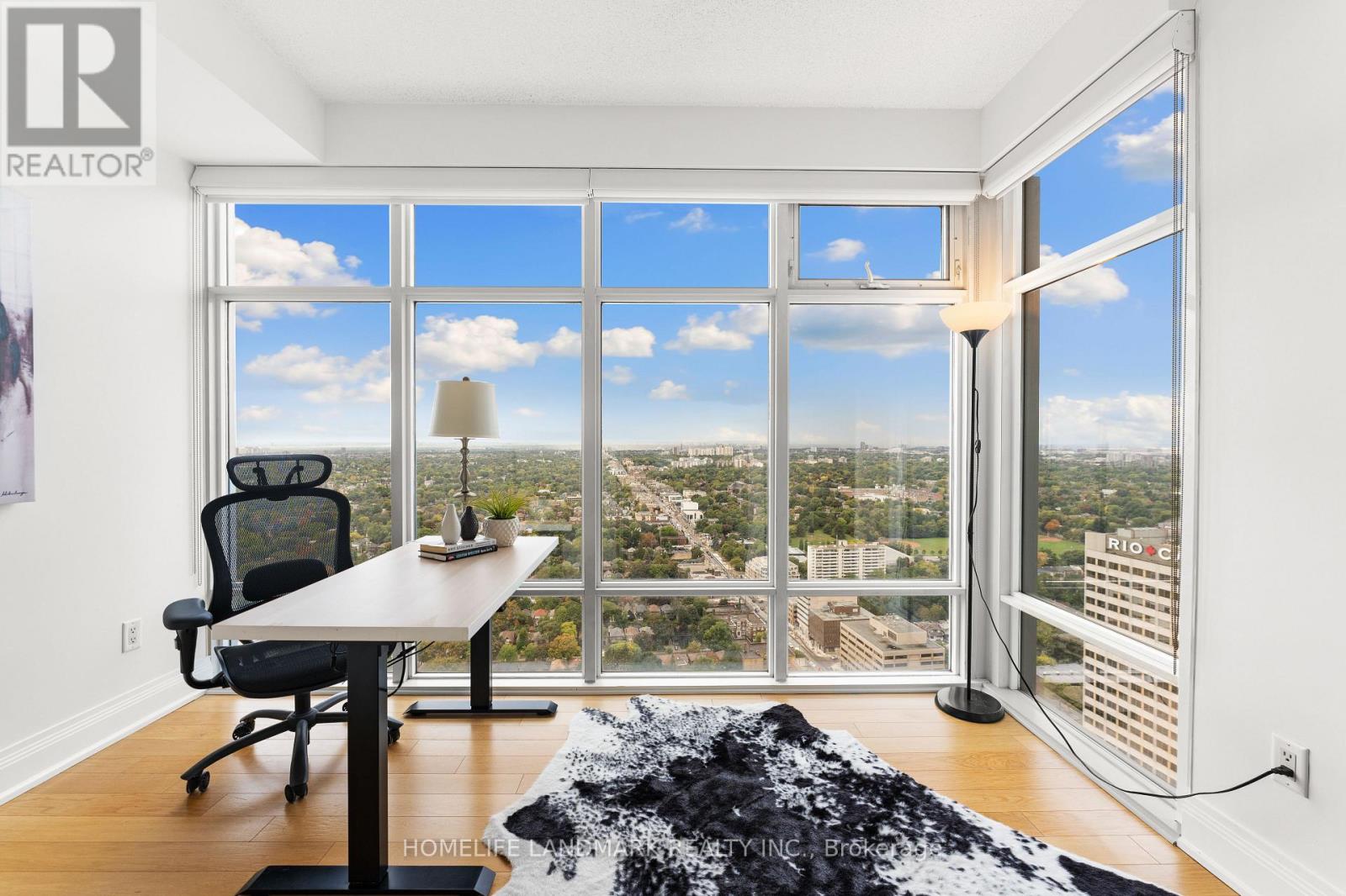 4508 - 2191 Yonge Street Property Photo 10