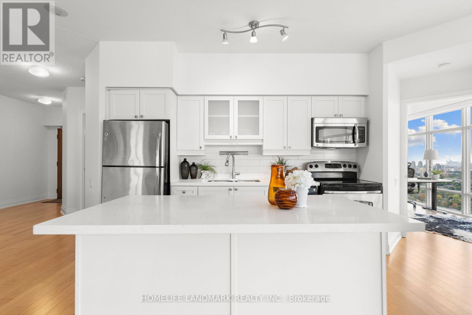 4508 - 2191 Yonge Street Property Photo 21
