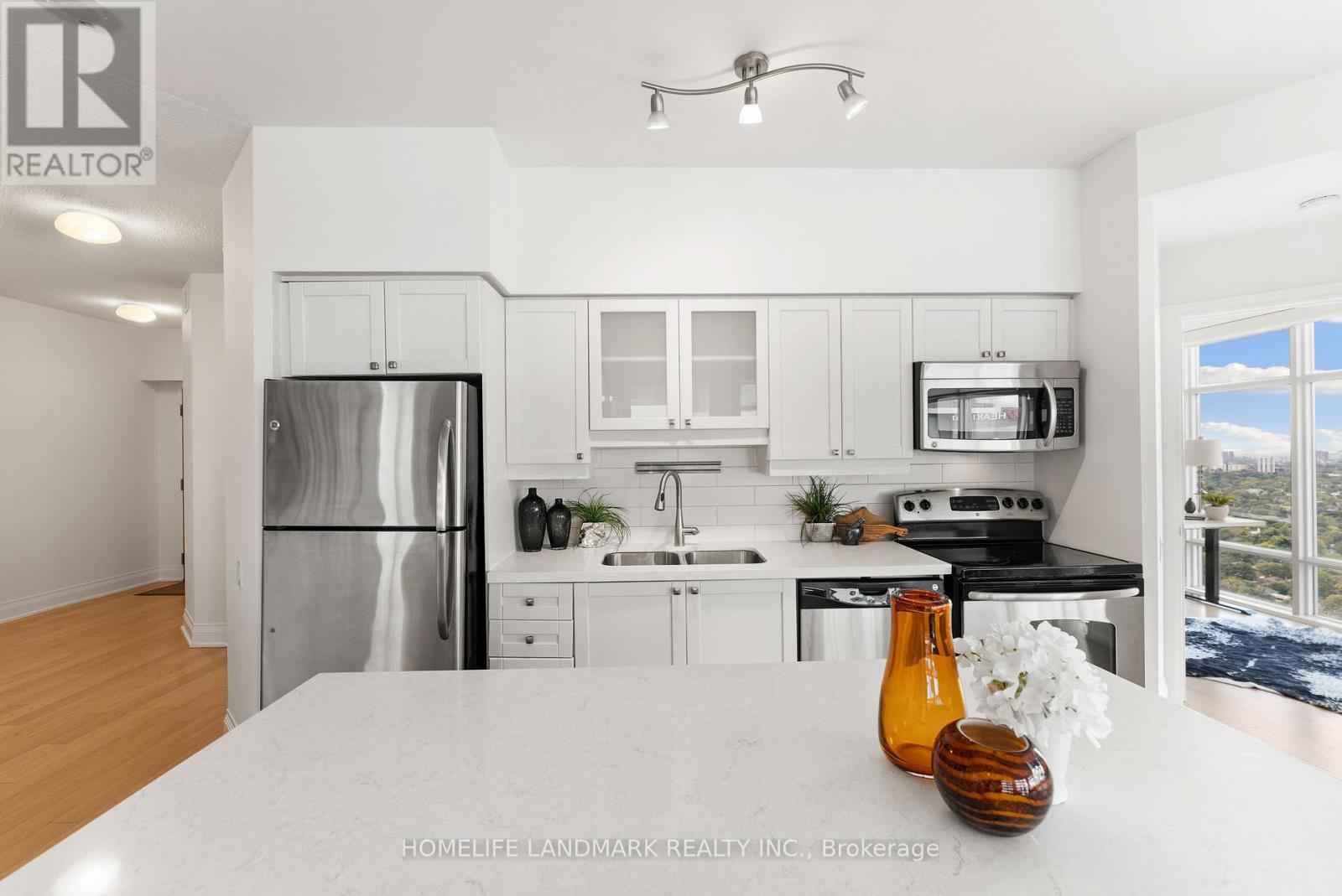 4508 - 2191 Yonge Street Property Photo 22