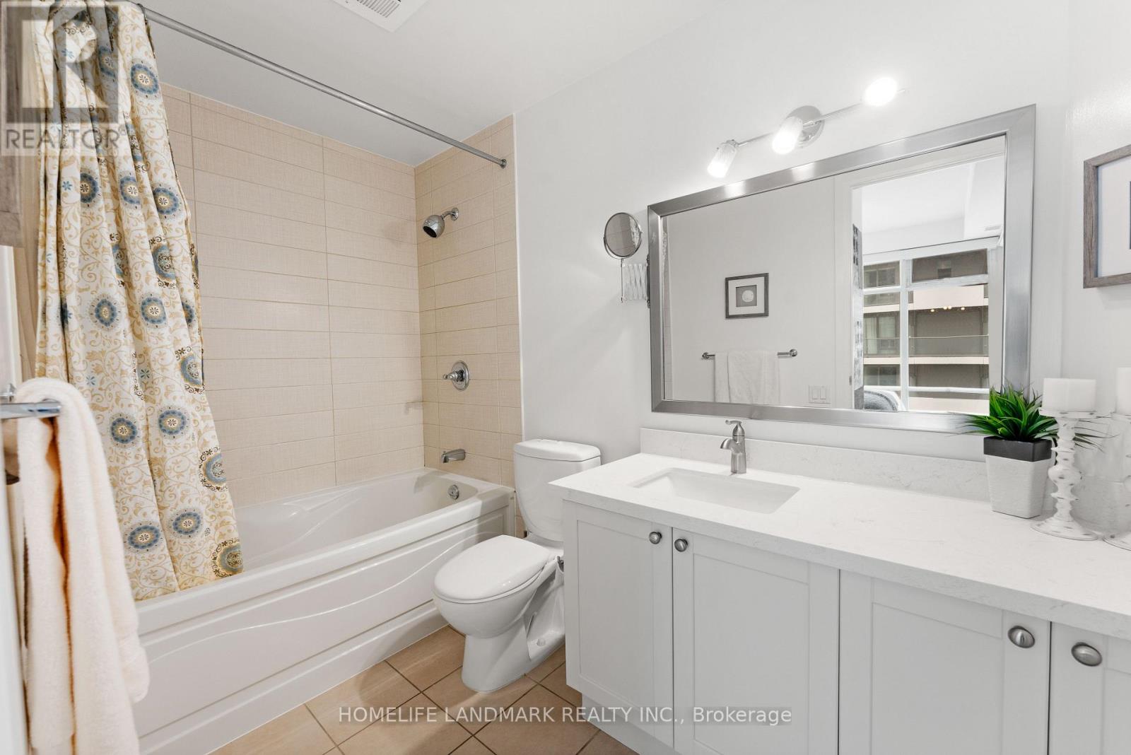 4508 - 2191 Yonge Street Property Photo 26