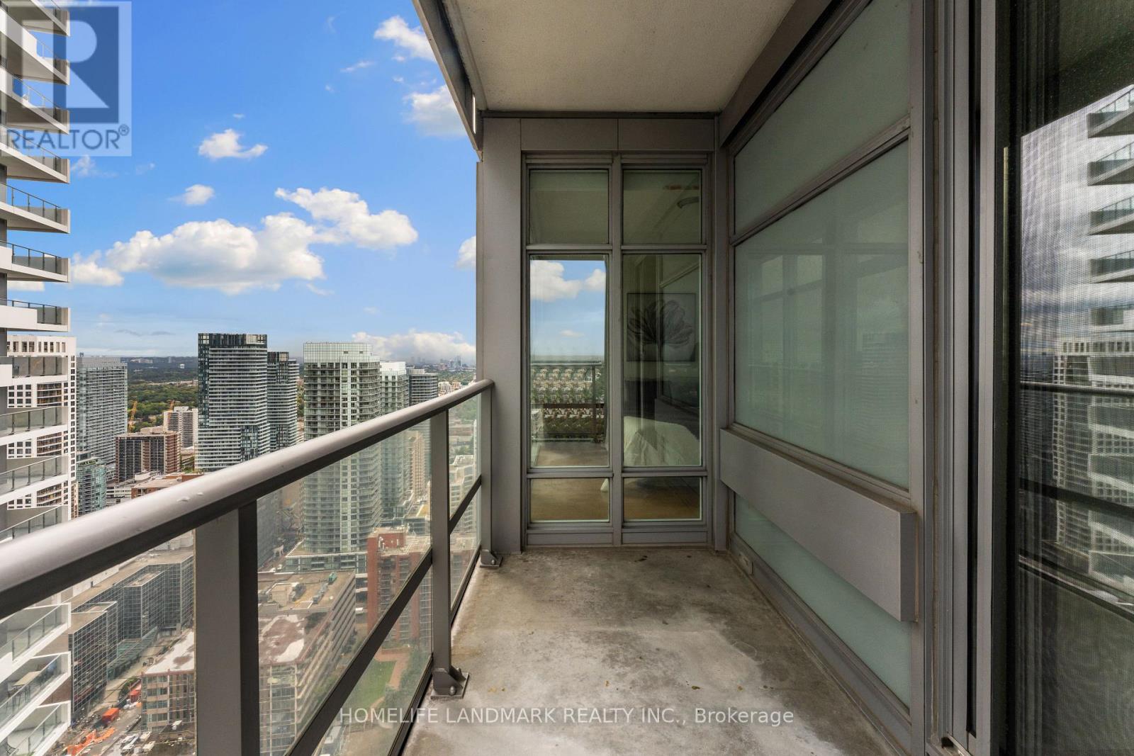 4508 - 2191 Yonge Street Property Photo 35