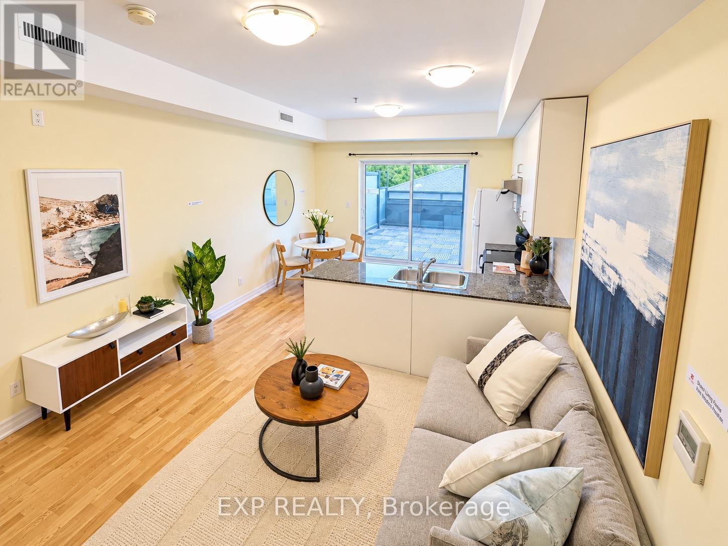 204 - 728 Sheppard Avenue W Property Photo 2