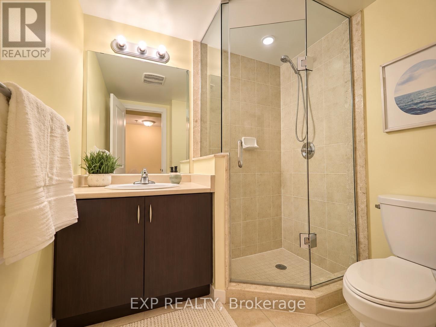204 - 728 Sheppard Avenue W Property Photo 17