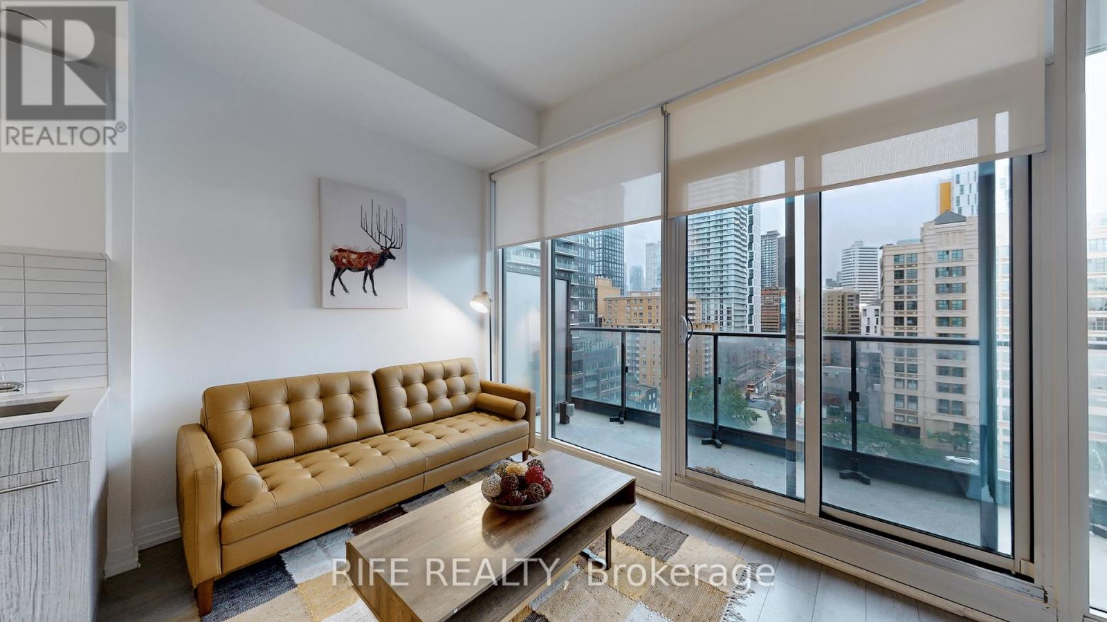 830 - 251 JARVIS STREET Property Photo 1
