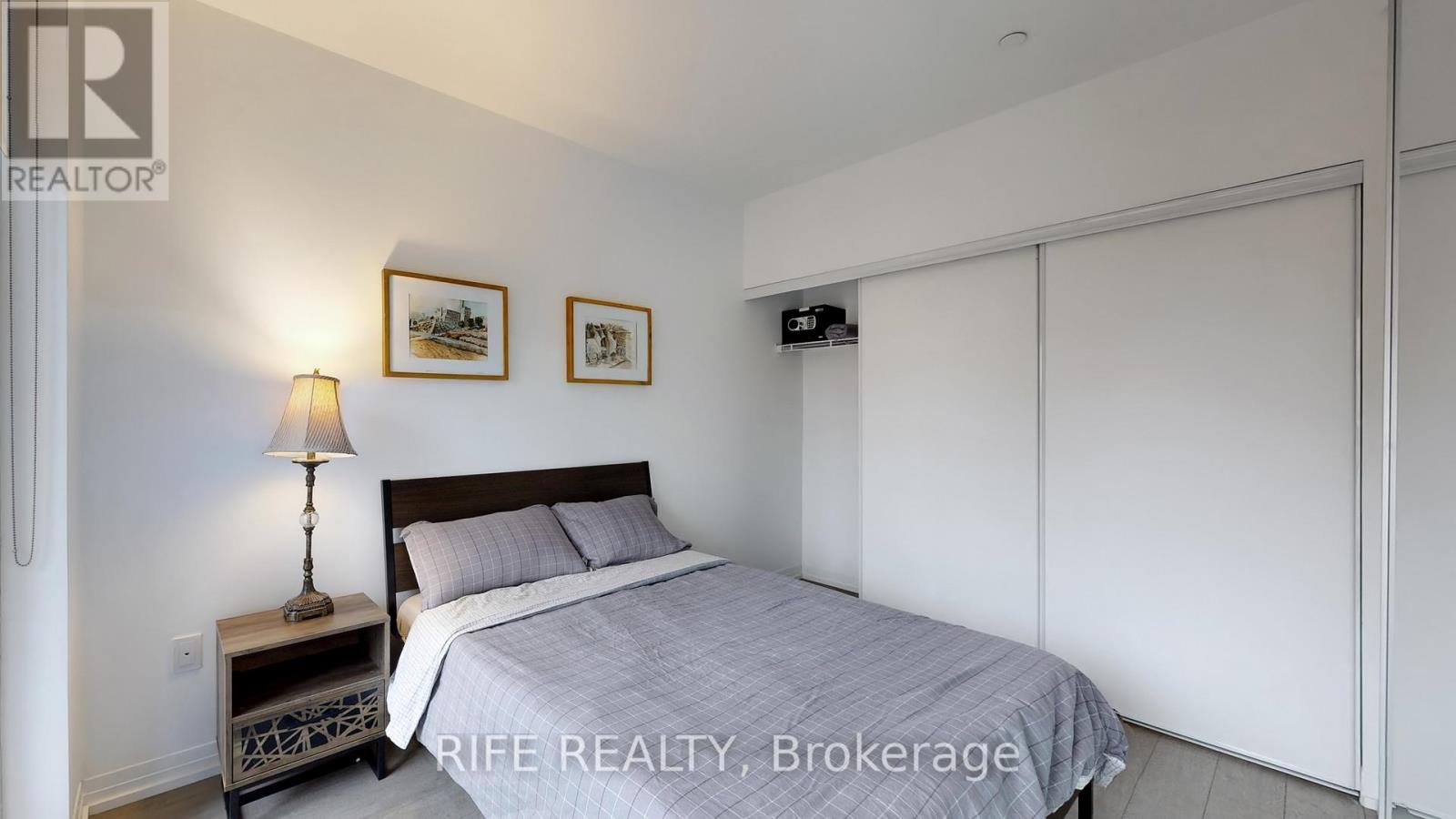 830 - 251 Jarvis Street Property Photo 17