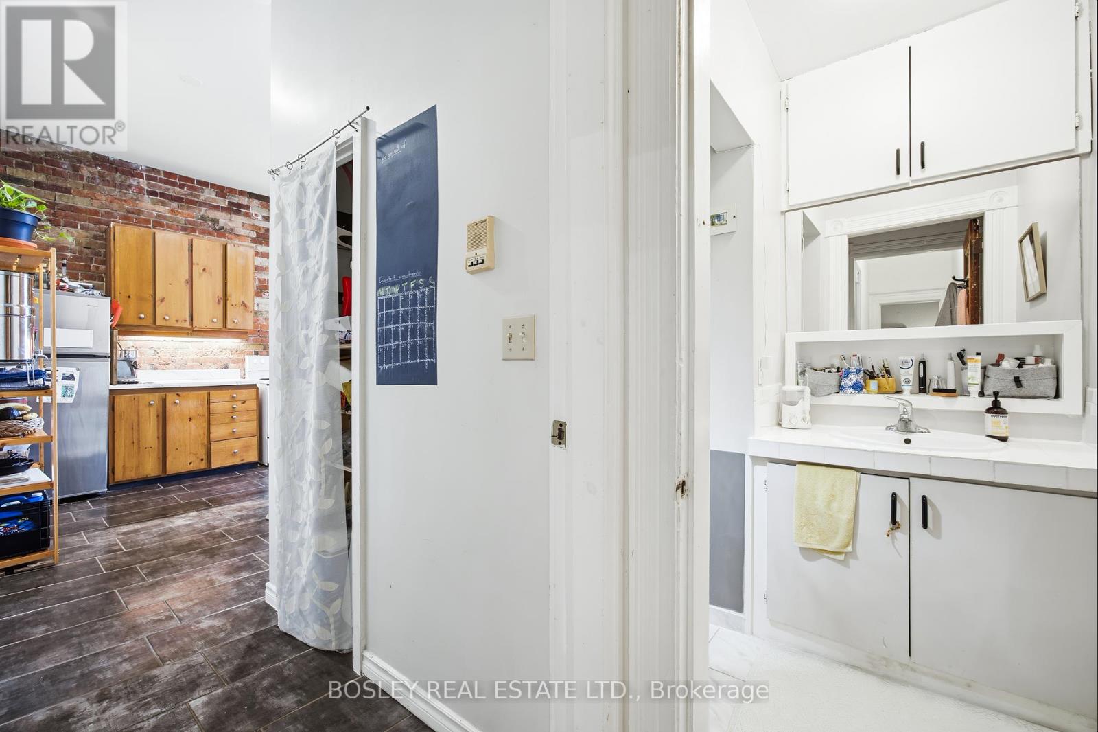 85 Walmer Road Property Photo 12