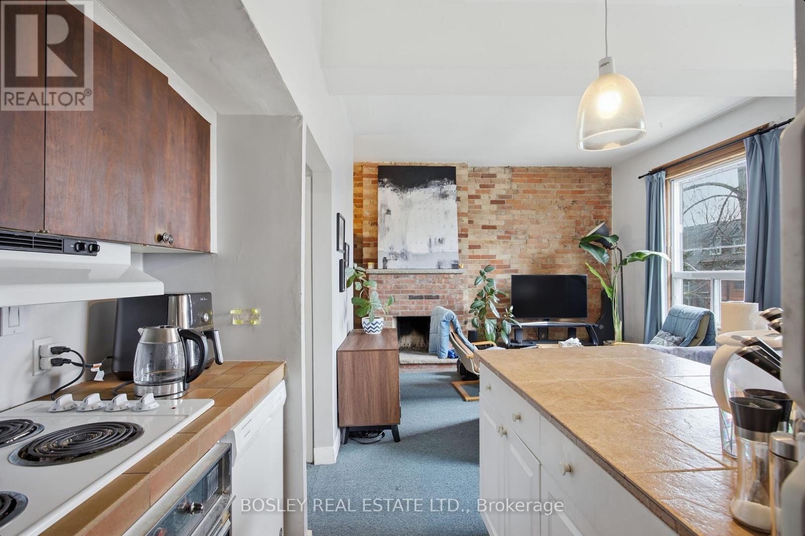 85 Walmer Road Property Photo 22