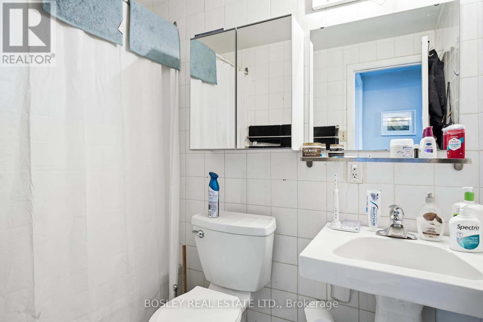 85 Walmer Road Property Photo 25