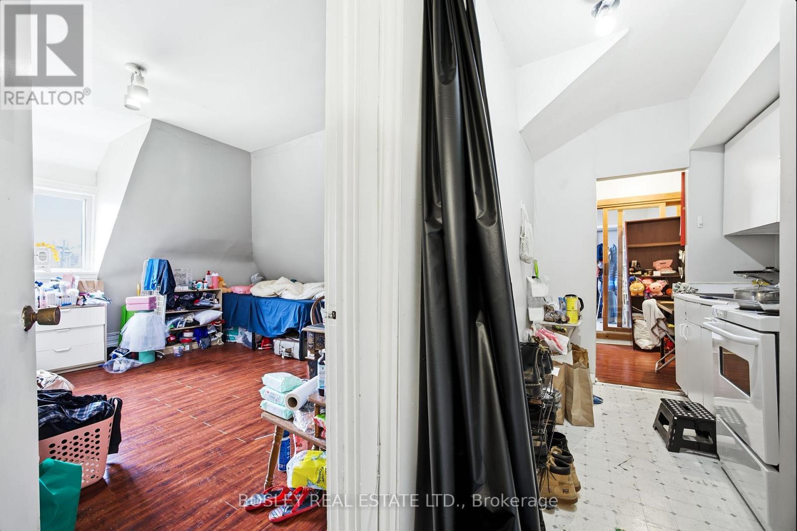 85 Walmer Road Property Photo 30