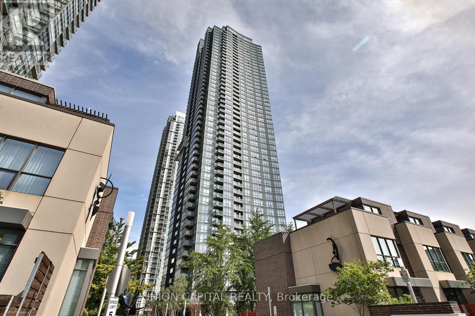2809 - 11 BRUNEL COURT Property Photo 1