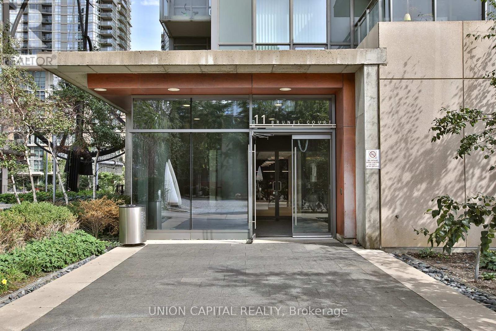 2809 - 11 Brunel Court Property Photo 2