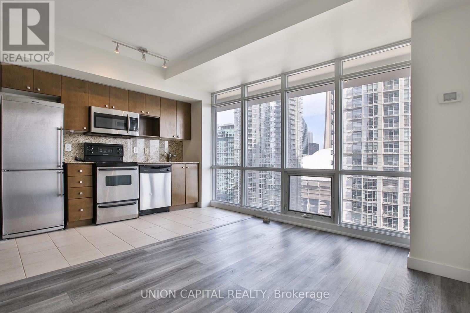 2809 - 11 Brunel Court Property Photo 12