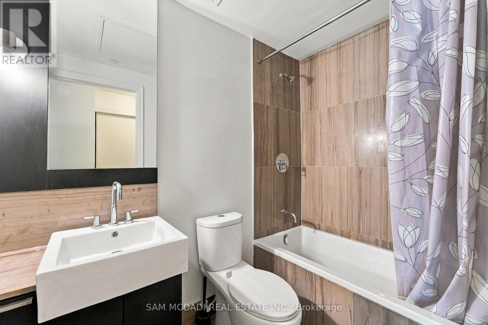 1603 - 88 Blue Jays Way Property Photo 19