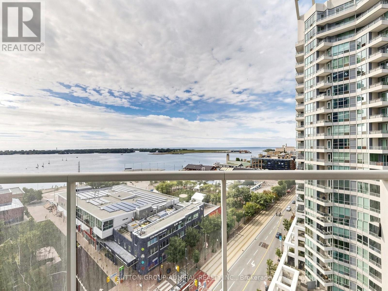 1410 - 218 Queens Quay W Property Photo 19