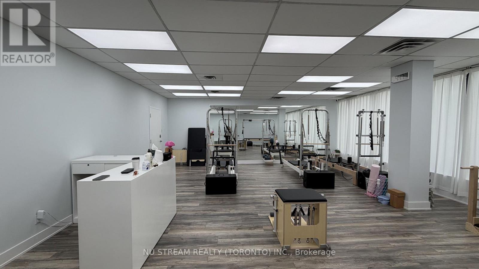 207 - 5635 Yonge Street Property Photo 2