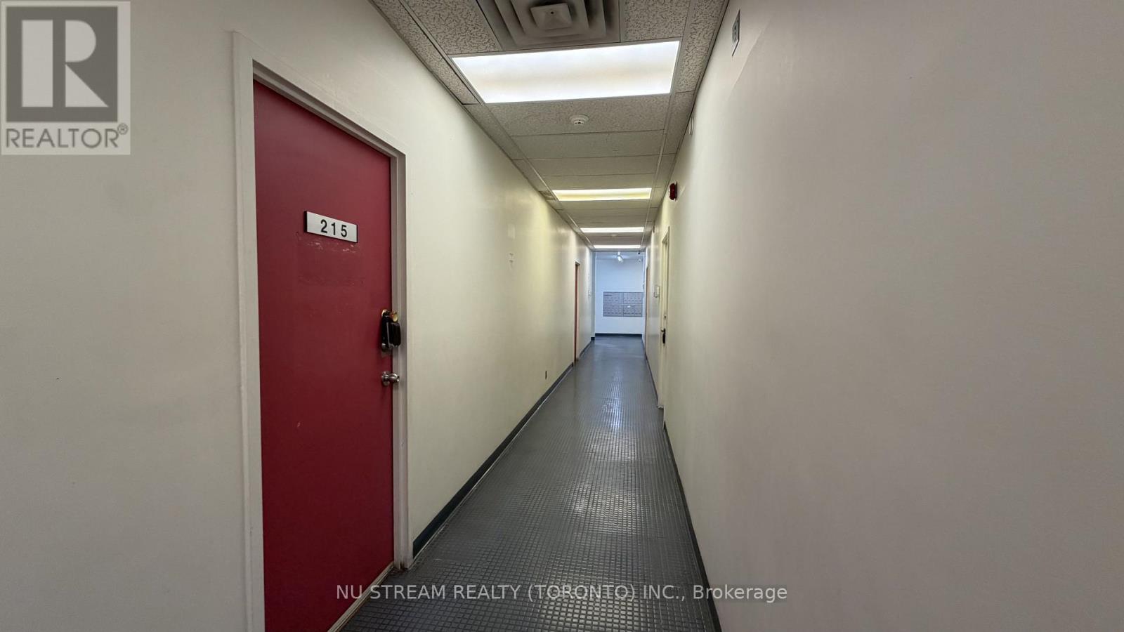 207 - 5635 Yonge Street Property Photo 8