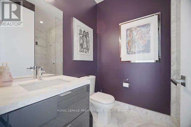 1903 - 111 St Clair Avenue W Property Photo 17