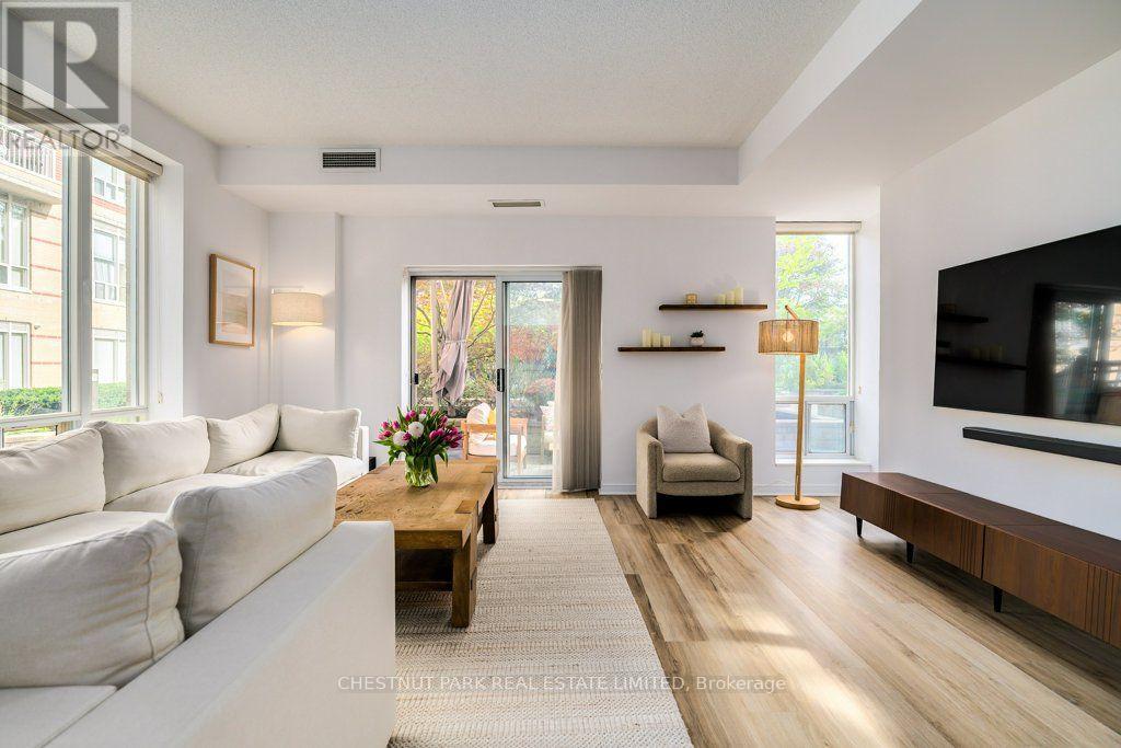 115 - 455 Rosewell Avenue Property Photo 1