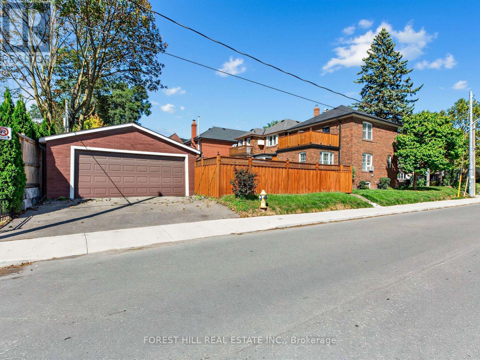 28 Castle Knock Road Property Photo 2