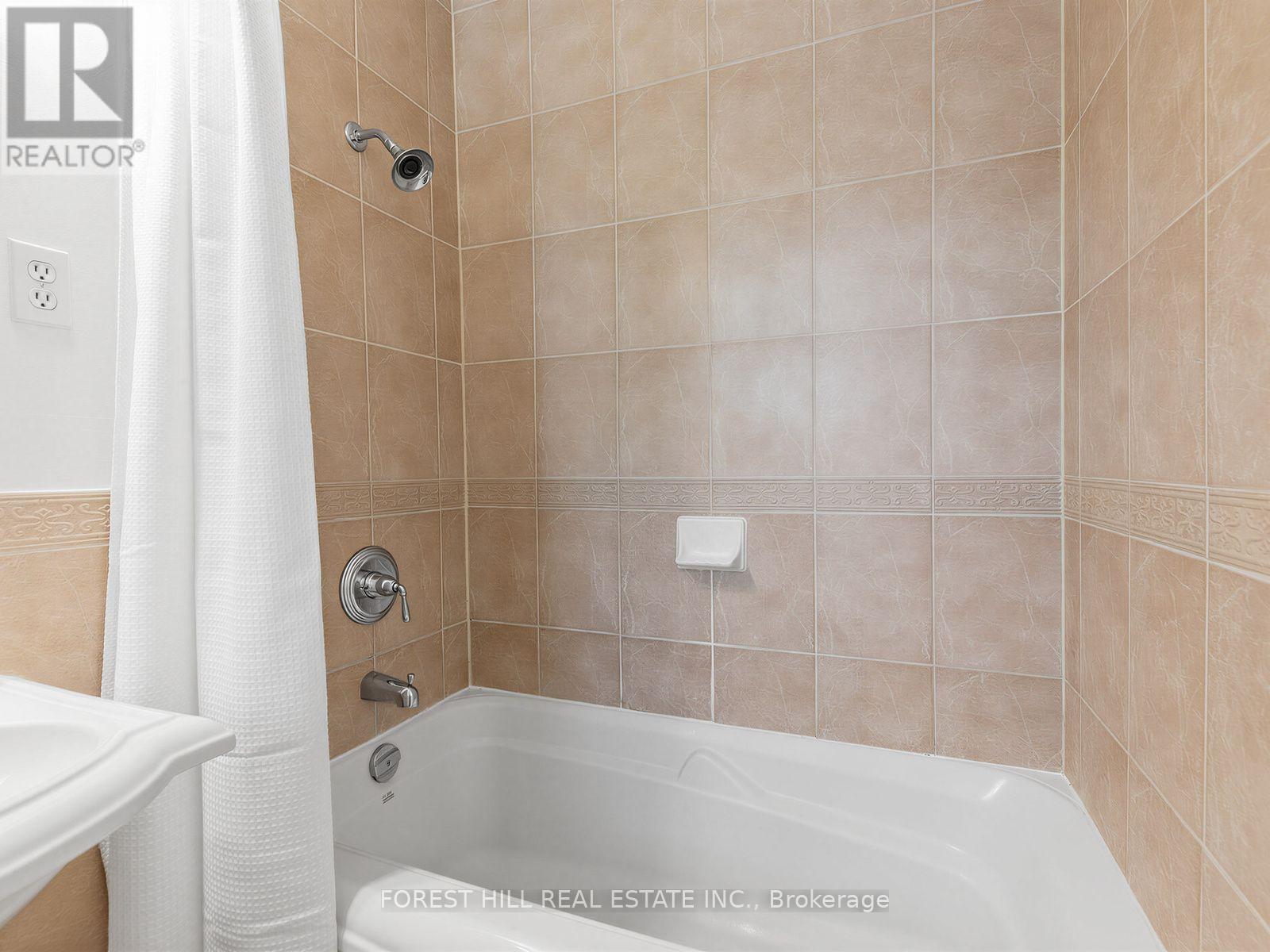 28 Castle Knock Road Property Photo 21