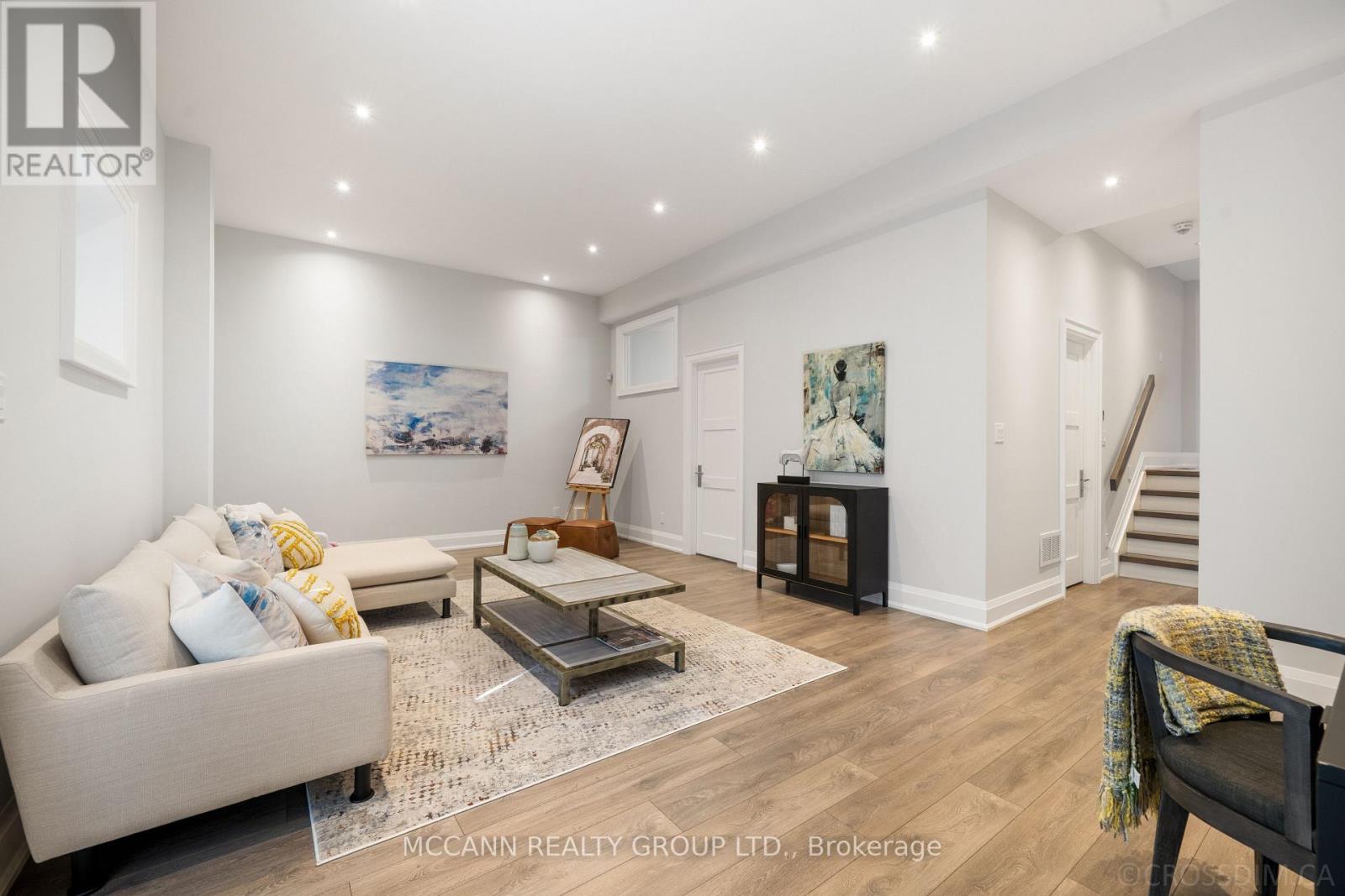15 Belsize Drive Property Photo 32