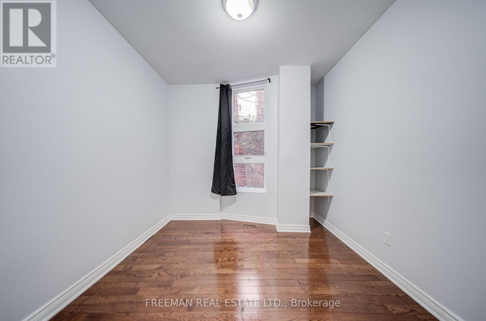 431 Manning Avenue Property Photo 9