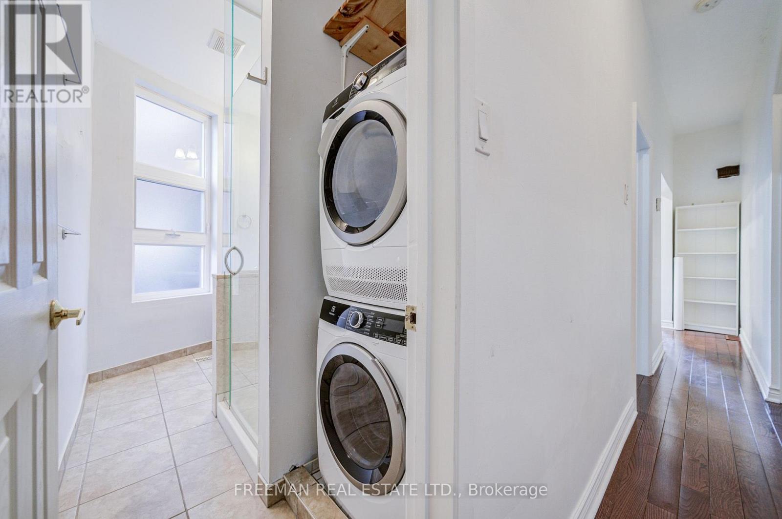 431 Manning Avenue Property Photo 11