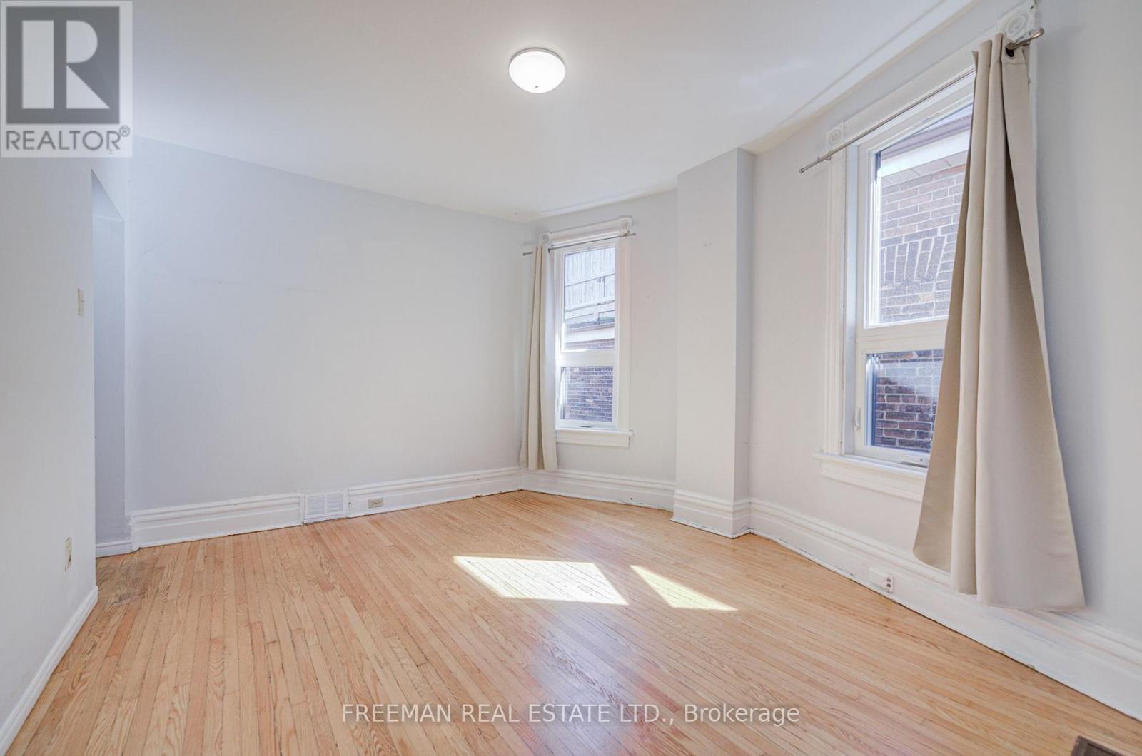 431 Manning Avenue Property Photo 20