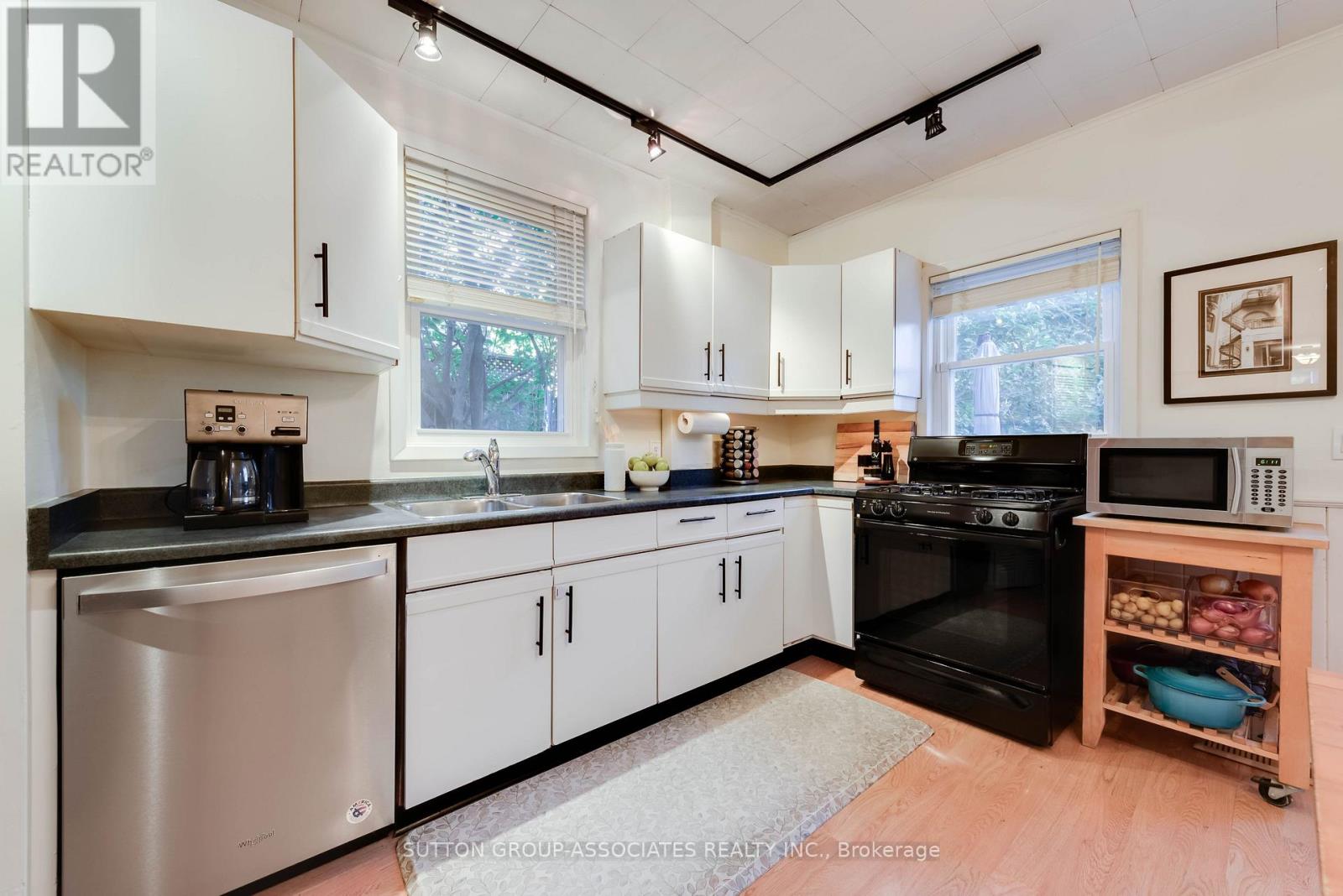 47 Hocken Avenue Property Photo 9