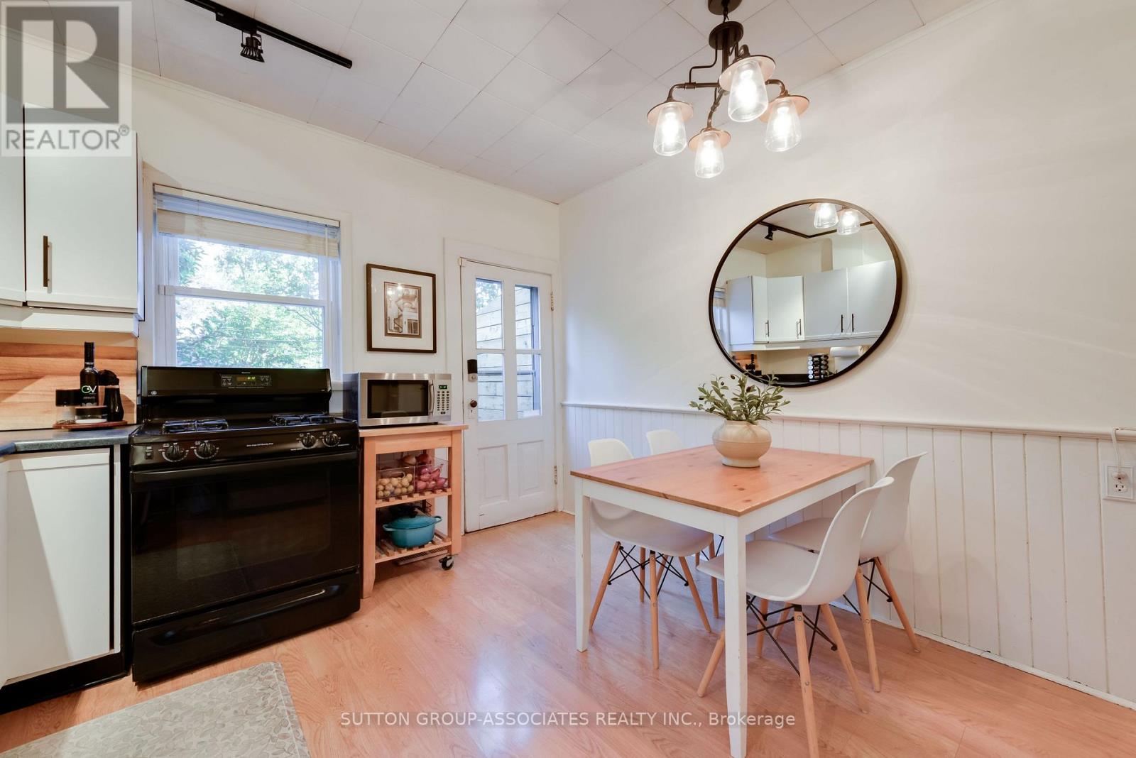 47 Hocken Avenue Property Photo 10