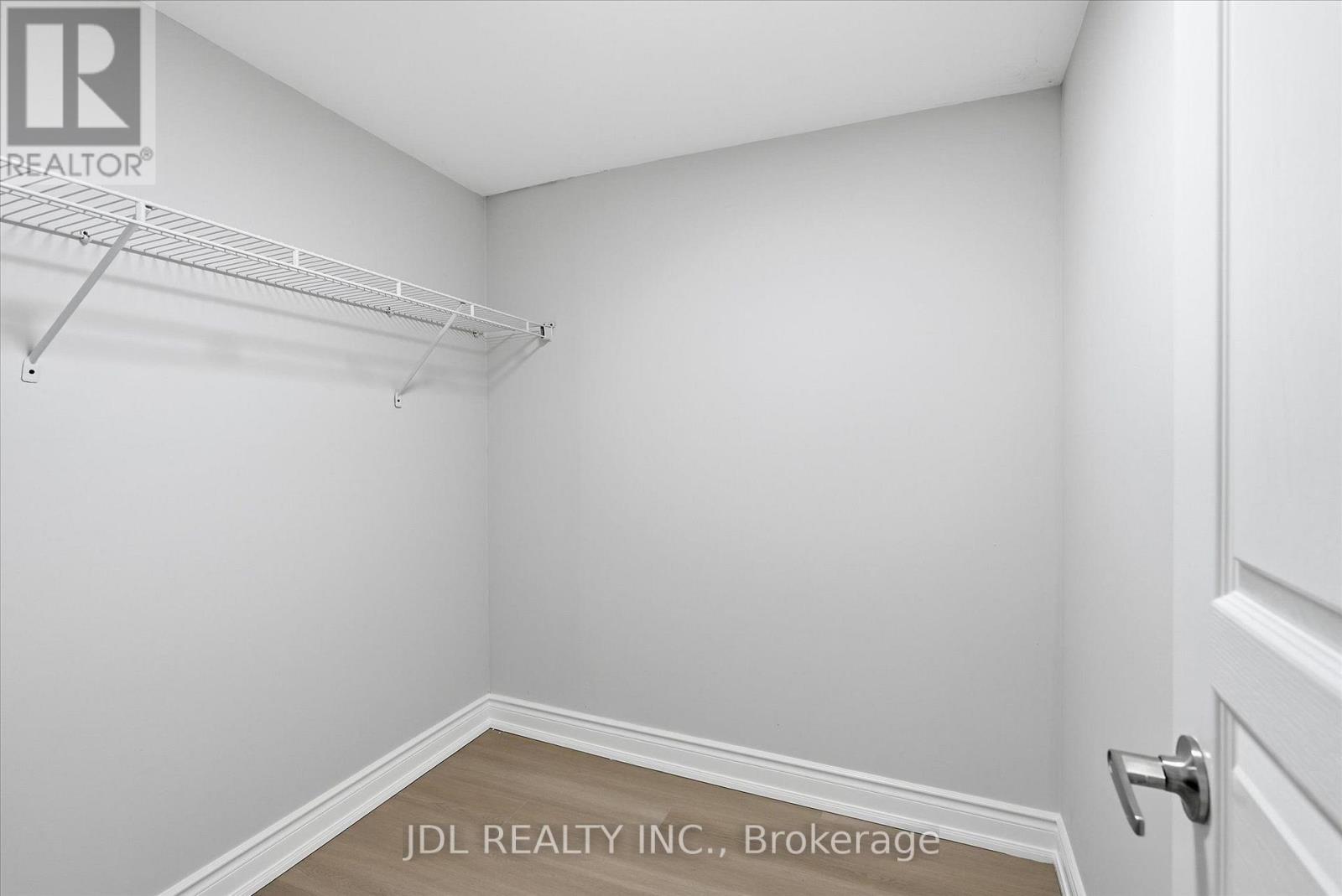 516 - 503 Beecroft Road Property Photo 16