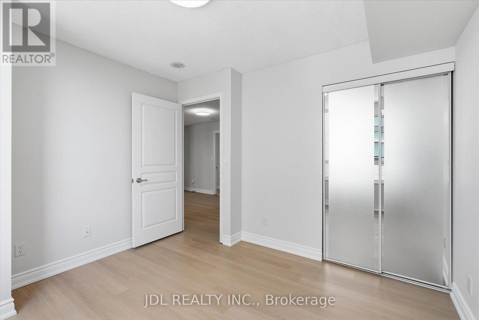 516 - 503 Beecroft Road Property Photo 21