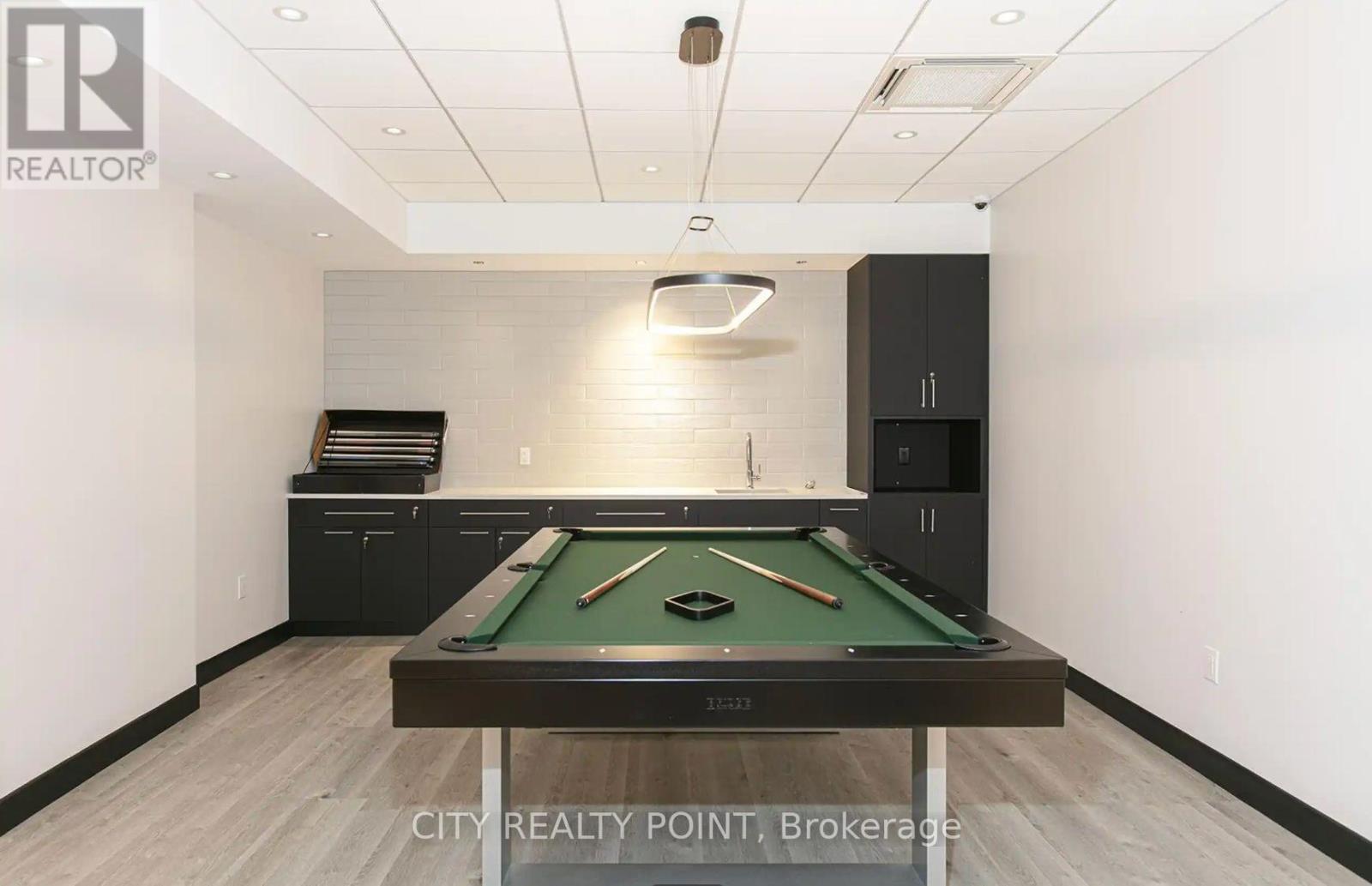 402 - 33 Isabella Street Property Photo 21