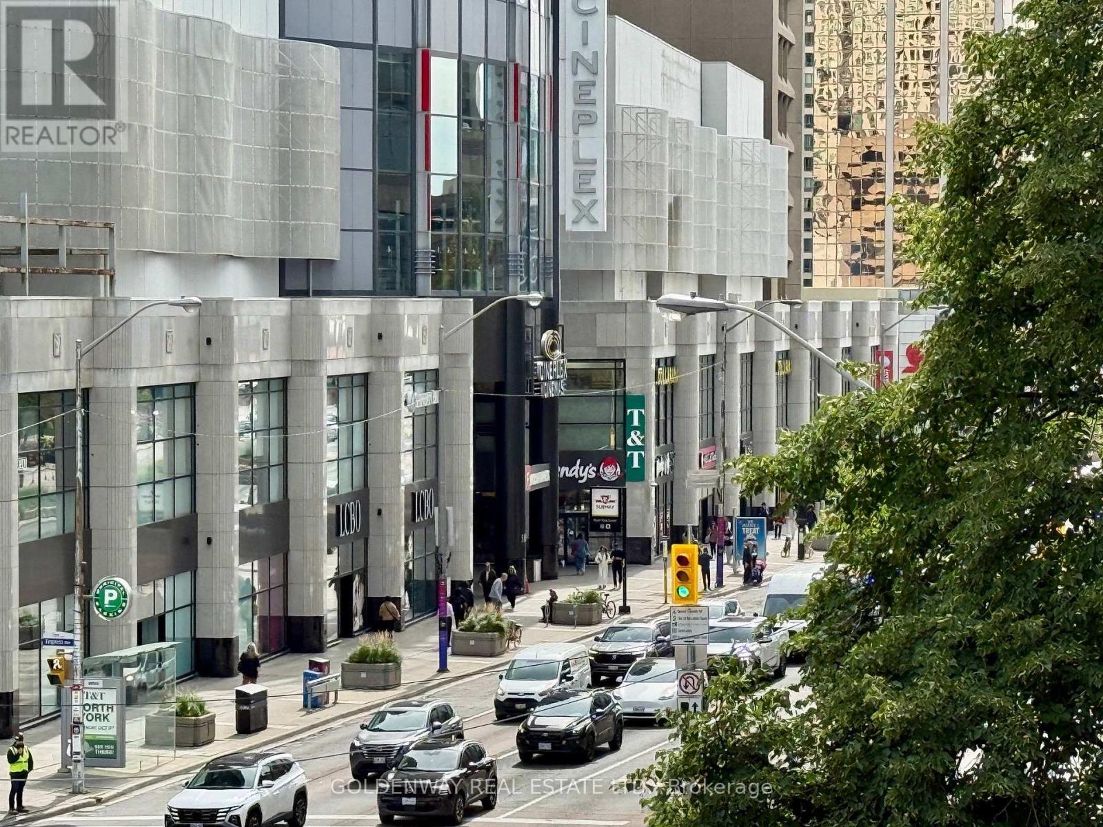 110 - 5168 Yonge Street Property Photo 17