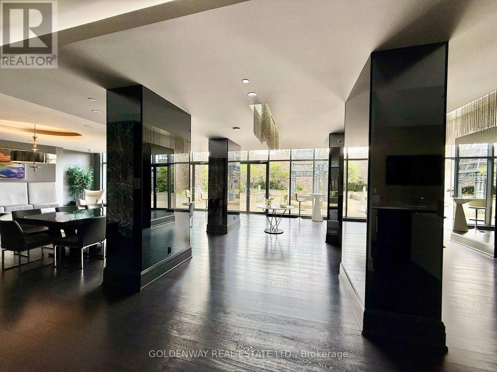 110 - 5168 Yonge Street Property Photo 26