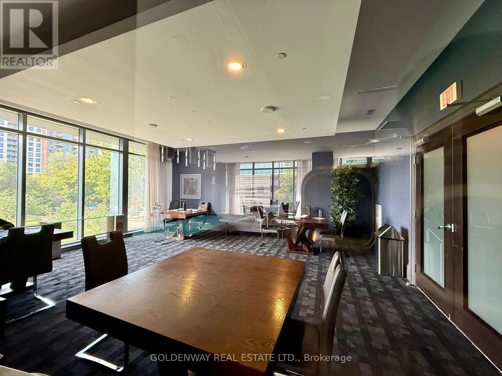 110 - 5168 Yonge Street Property Photo 28