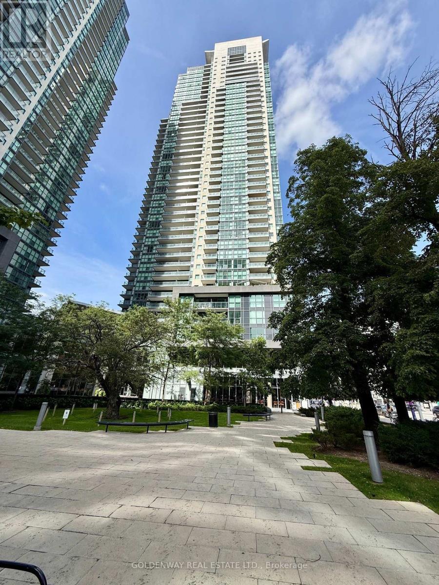 110 - 5168 Yonge Street Property Photo 33