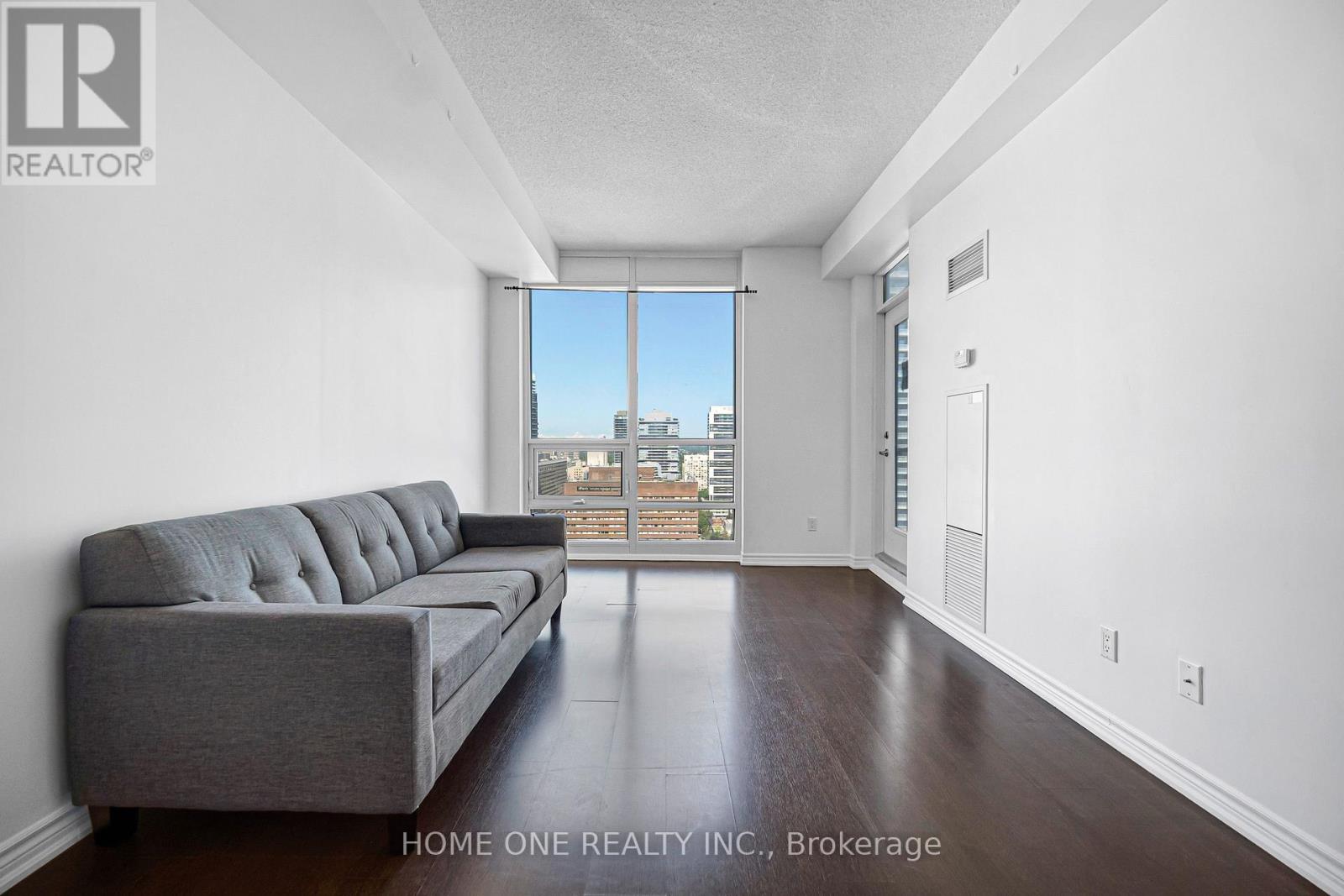2604 - 761 Bay Street Property Photo 22