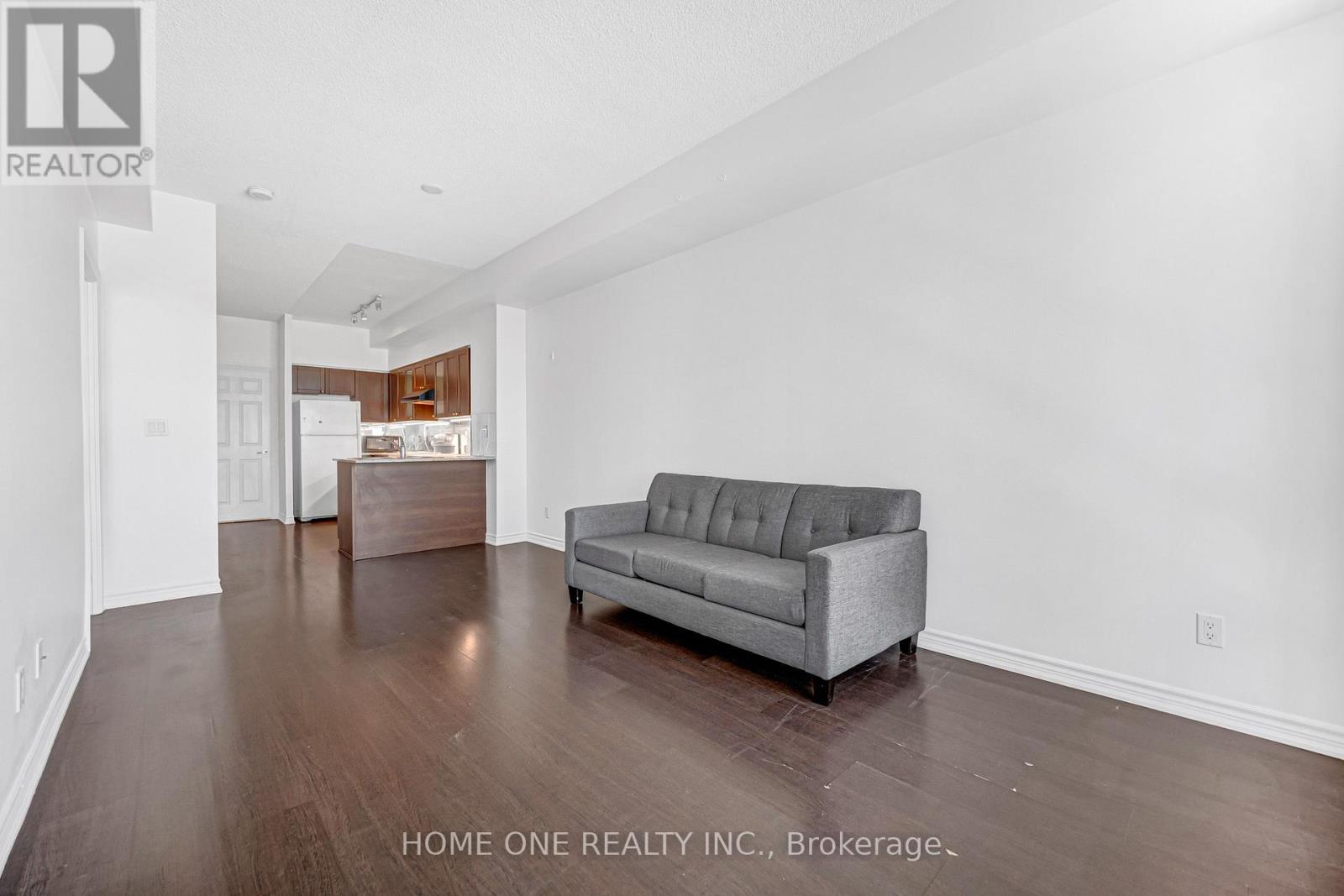 2604 - 761 Bay Street Property Photo 23
