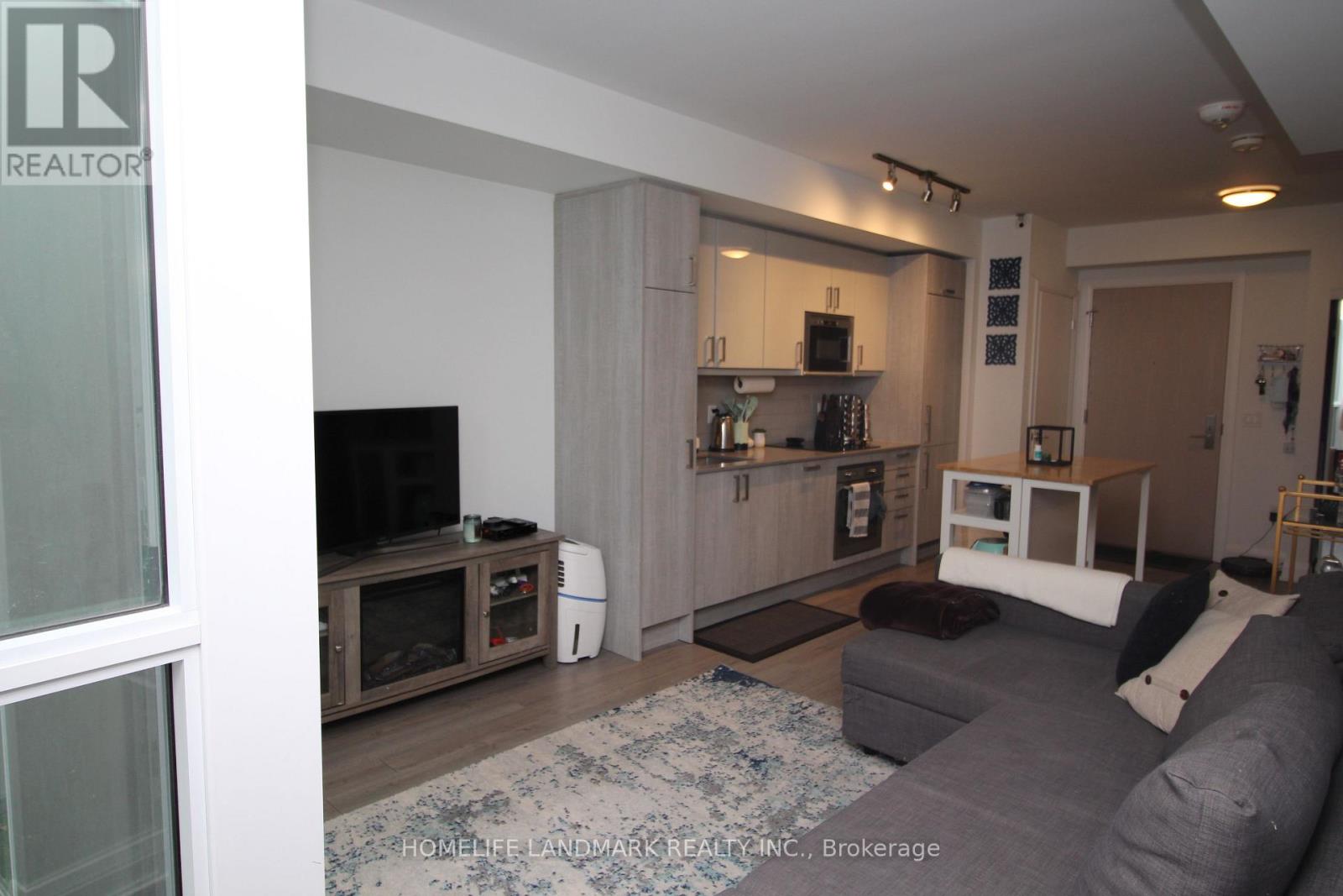 610 - 77 Mutual Street Property Photo 6