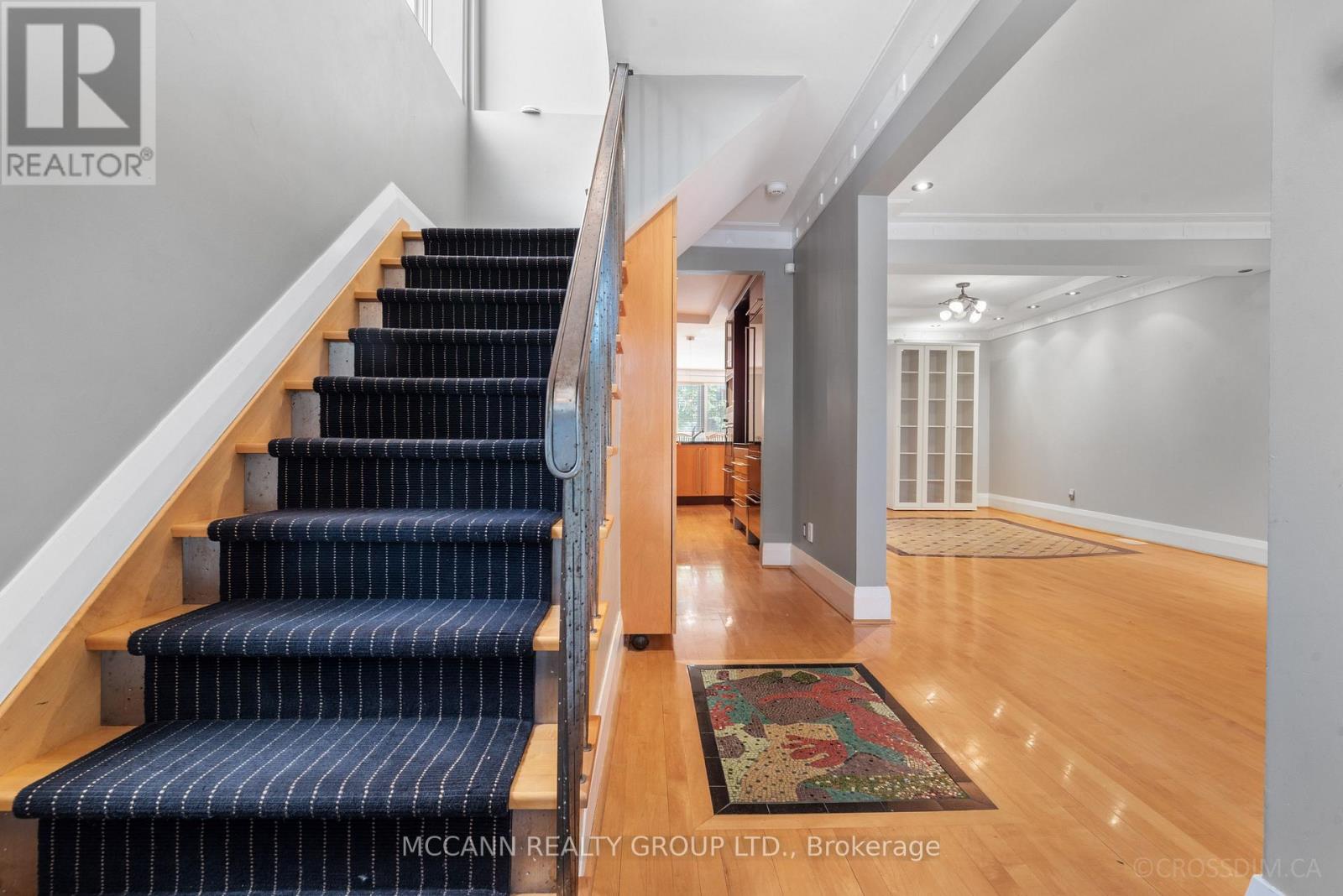 137 Old Orchard Grove Property Photo 8