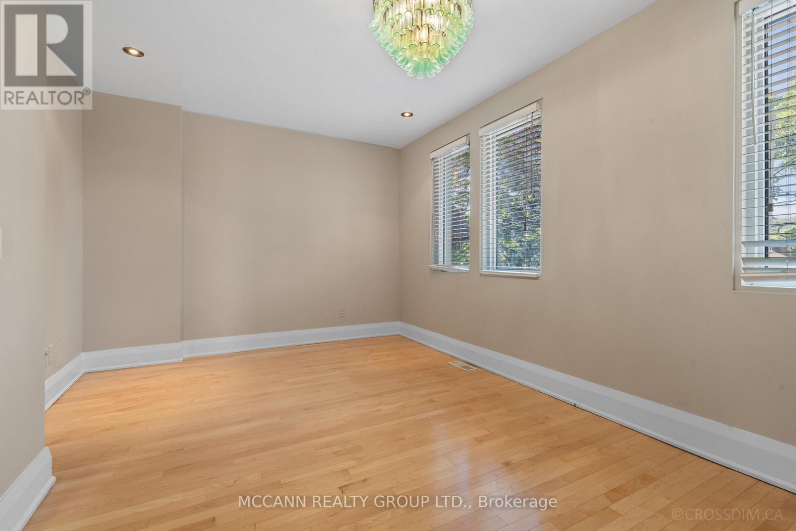 137 Old Orchard Grove Property Photo 26